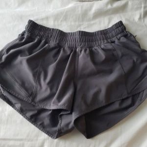 ISO // Lululemon Hotty Hot Shorts Size 6